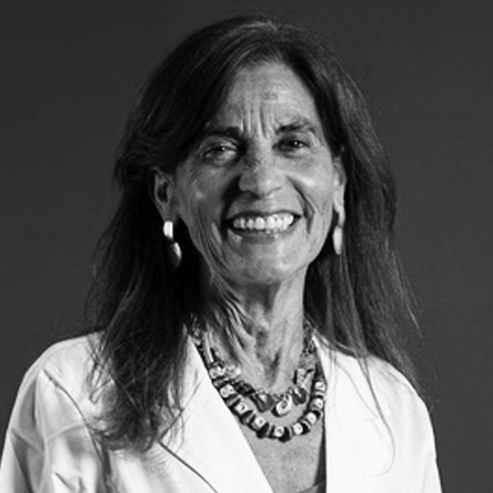 Dra. Verónica Chamy.